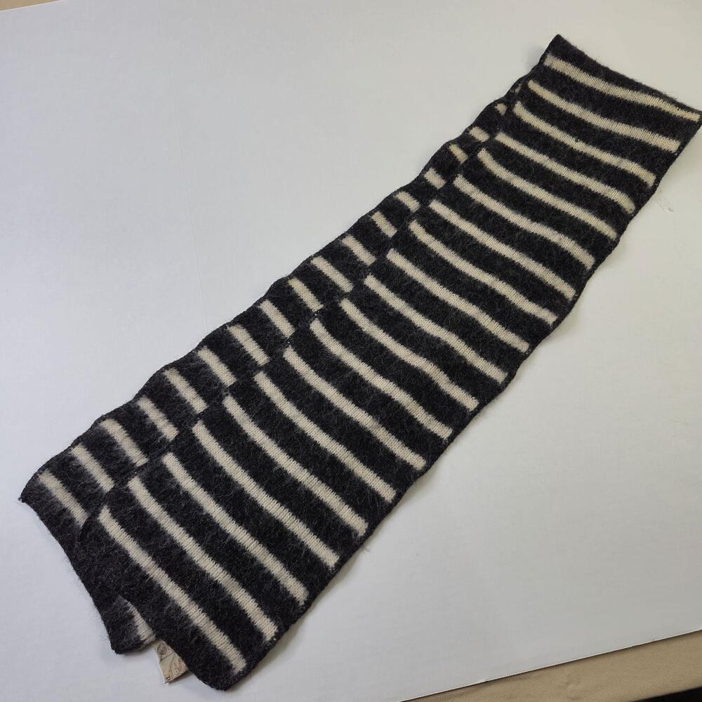 Hilda Ltd. Scarf Womens One Size Black White Wool Striped Neck Warmer Iceland